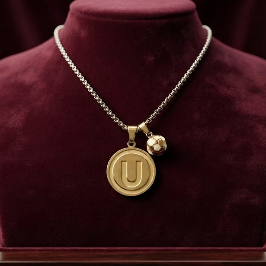 Collar de Universitario Con Balón Dorado