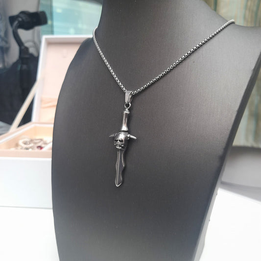 Collar Daga de la muerte