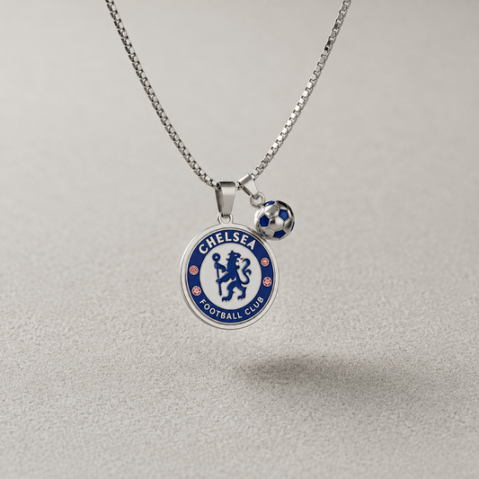 Collar del Chelsea con balón