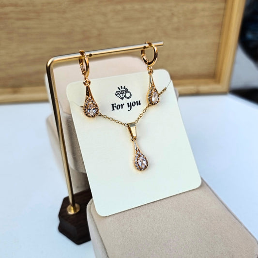 Juego Collar y Aretes 02