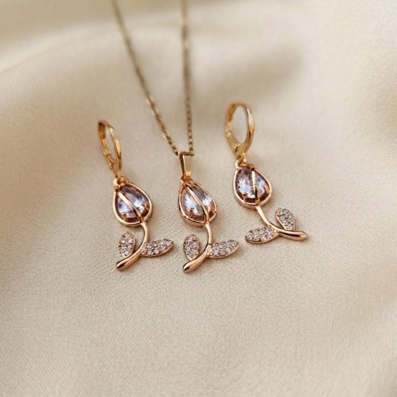 Juego Collar y Aretes "Tulipán"