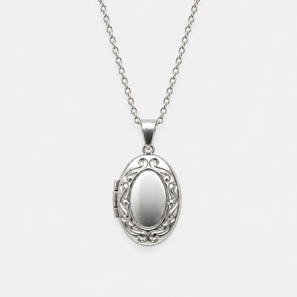 Collar relicario Ovalado